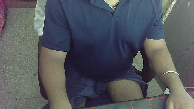 Snapshot of rentarob chatting on October 24, 2025, 12:56 pm rentarob online show from October 24, 2025, 12:56 pm