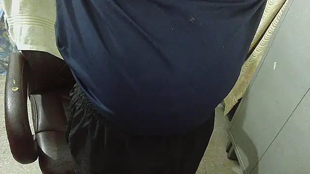 Snapshot of rentarob chatting on November 7, 2025, 3:50 am rentarob online show from November 7, 2025, 3:50 am