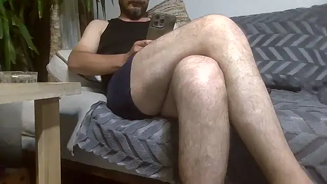 Snapshot of reslerkek31 chatting on June 11, 2026, 8:18 pm reslerkek31 online show from June 11, 2026, 8:18 pm