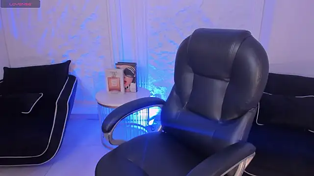 BiancaPierce online show from March 11, 2026, 11:38 am