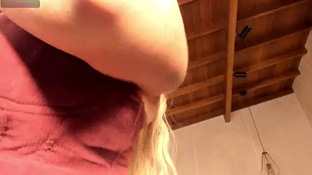 SophiePalmer online show from March 13, 2026, 11:28 am