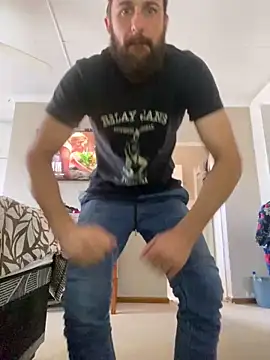 Snapshot of Dieselxxx09 chatting on October 29, 2025, 12:40 pm Dieselxxx09 online show from October 29, 2025, 12:40 pm