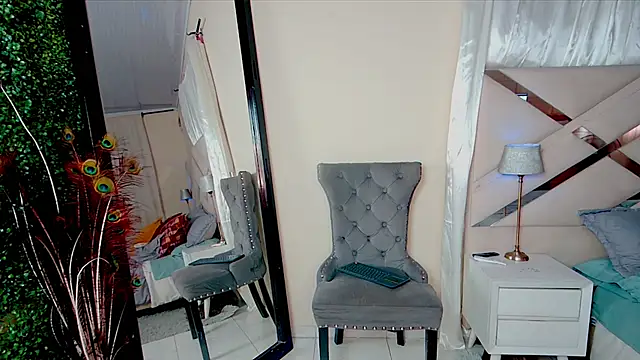 Snapshot of Selena_G69 chatting on October 3, 2025, 7:22 pm Selena G69 online show from October 3, 2025, 7:22 pm