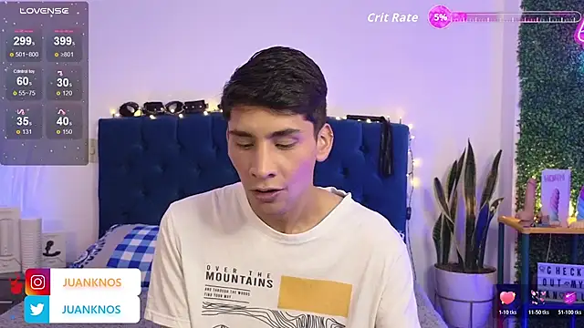 Snapshot of by_pandora chatting on March 3, 2026, 8:04 pm by pandora online show from March 3, 2026, 8:04 pm