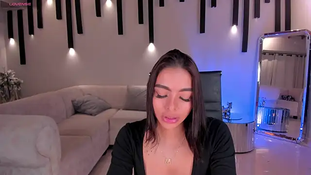 Snapshot of MaraRicci chatting on January 25, 2025, 2:26 am MaraRicci online show from January 25, 2025, 2:26 am