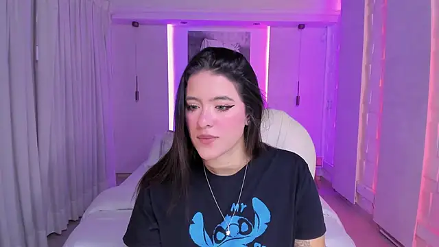 nathalie rivers online show from November 1, 2025, 11:12 am