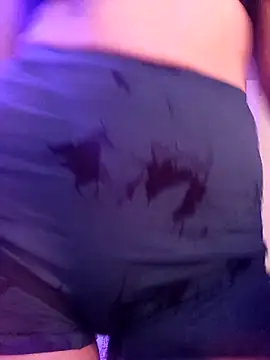 Snapshot of LissaThompsom chatting on March 12, 2025, 1:30 pm LissaThompsom online show from March 12, 2025, 1:30 pm