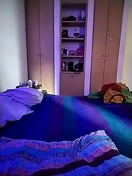 Snapshot of LissaThompsom chatting on September 12, 2025, 2:28 pm LissaThompsom online show from September 12, 2025, 2:28 pm