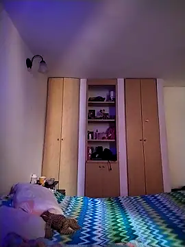 Snapshot of LissaThompsom chatting on September 16, 2025, 2:07 pm LissaThompsom online show from September 16, 2025, 2:07 pm