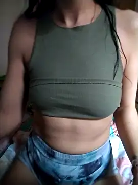 Snapshot of LissaThompsom chatting on September 24, 2025, 11:24 am LissaThompsom online show from September 24, 2025, 11:24 am