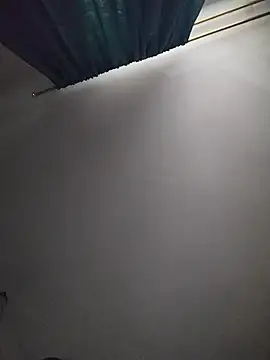 Snapshot of LissaThompsom chatting on October 11, 2025, 11:31 am LissaThompsom online show from October 11, 2025, 11:31 am