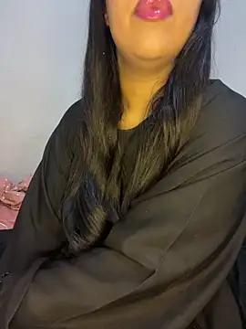 Snapshot of Mayacrayzi chatting on September 26, 2025, 10:30 am Mayacrayzi online show from September 26, 2025, 10:30 am