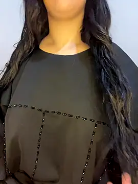 Snapshot of Mayacrayzi chatting on October 12, 2025, 12:04 pm Mayacrayzi online show from October 12, 2025, 12:04 pm