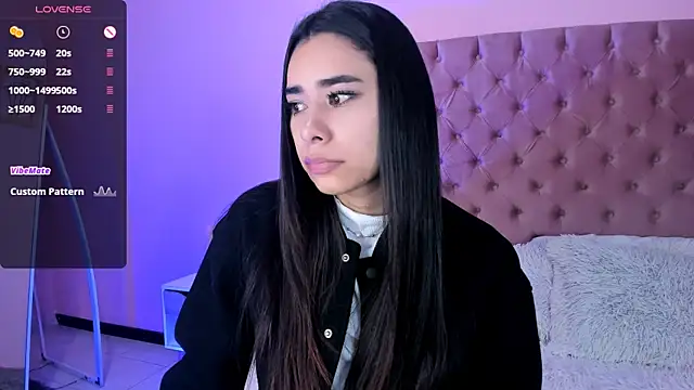 AmyOlimpo online show from February 18, 2025, 4:15 am