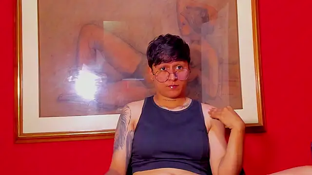 Tamarahryan online show from May 7, 2026, 3:50 pm