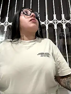 croftsmila online show from September 19, 2025, 11:16 pm