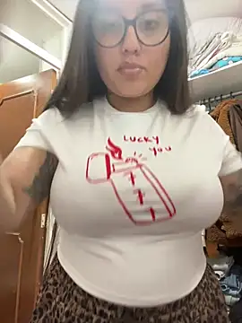 croftsmila online show from February 13, 2026, 11:12 pm