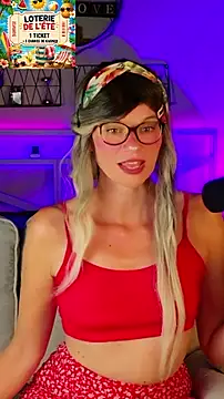 Kittychatte online show from July 13, 2026, 7:49 pm
