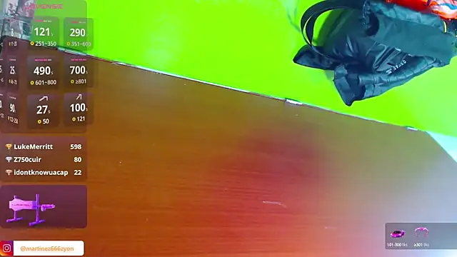  liam harpers  online show from March 9, 2025, 7:05 pm