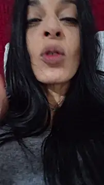 patatinahot87 online show from February 17, 2026, 4:57 pm