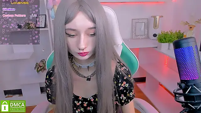 Katia Kim online show from February 11, 2025, 6:40 am