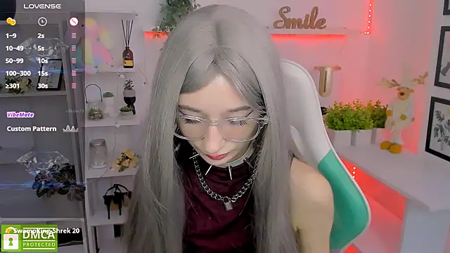 Katia Kim online show from February 17, 2025, 6:31 am