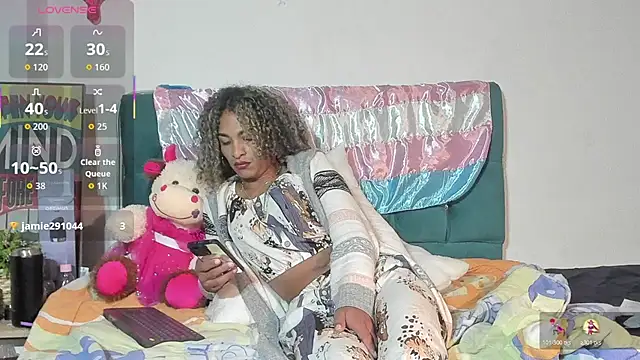 Snapshot of StefanyMiler chatting on June 19, 2026, 9:46 am StefanyMiler online show from June 19, 2026, 9:46 am