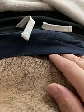 MoochedTape online show from October 3, 2025, 8:33 am