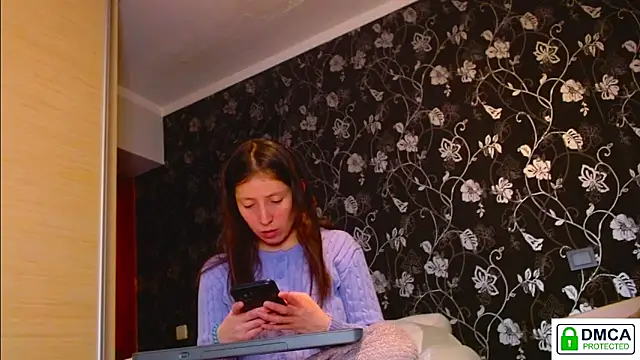 Sophi Cute online show from February 18, 2026, 2:35 pm