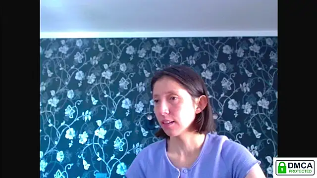 Snapshot of Sophi_Cute chatting on May 30, 2026, 7:27 am Sophi Cute online show from May 30, 2026, 7:27 am