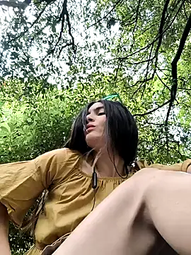 Snapshot of Sam_Sara chatting on November 12, 2025, 6:19 pm Sam Sara online show from November 12, 2025, 6:19 pm