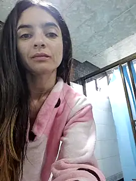 Snapshot of Sam_Sara chatting on February 15, 2026, 1:41 pm Sam Sara online show from February 15, 2026, 1:41 pm