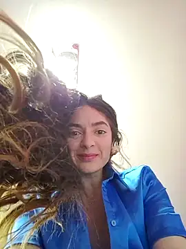 Sam Sara online show from April 29, 2026, 4:38 am
