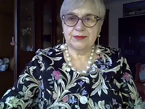 Snapshot of SweetCherry27 chatting on February 23, 2025, 5:12 am SweetCherry27 online show from February 23, 2025, 5:12 am