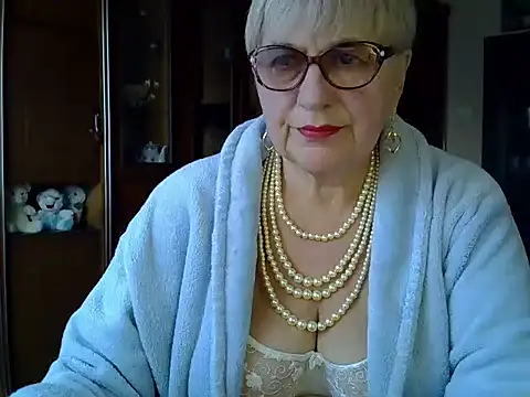 Snapshot of SweetCherry27 chatting on February 25, 2025, 2:11 pm SweetCherry27 online show from February 25, 2025, 2:11 pm