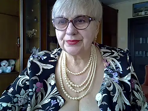 Snapshot of SweetCherry27 chatting on February 26, 2025, 10:36 am SweetCherry27 online show from February 26, 2025, 10:36 am