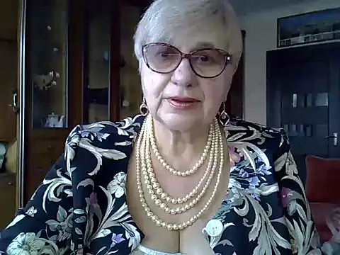 Snapshot of SweetCherry27 chatting on February 26, 2025, 2:14 pm SweetCherry27 online show from February 26, 2025, 2:14 pm