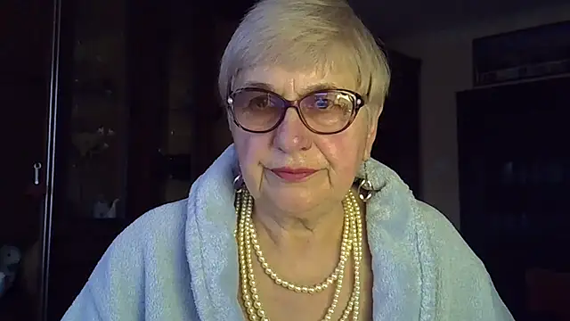 Snapshot of SweetCherry27 chatting on March 8, 2025, 3:56 pm SweetCherry27 online show from March 8, 2025, 3:56 pm