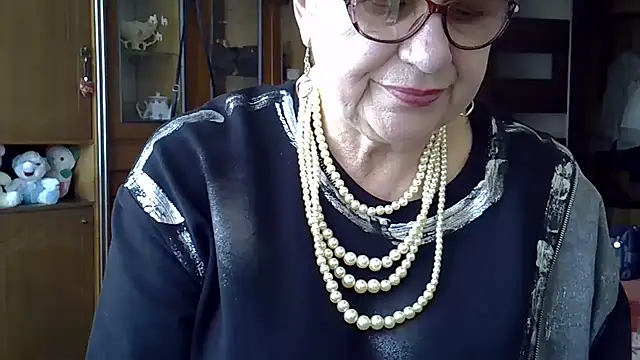 Snapshot of SweetCherry27 chatting on March 9, 2025, 11:36 am SweetCherry27 online show from March 9, 2025, 11:36 am
