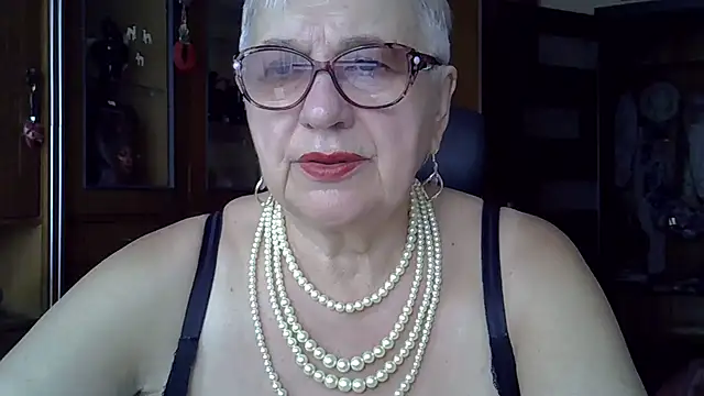 Snapshot of SweetCherry27 chatting on September 10, 2025, 5:40 am SweetCherry27 online show from September 10, 2025, 5:40 am