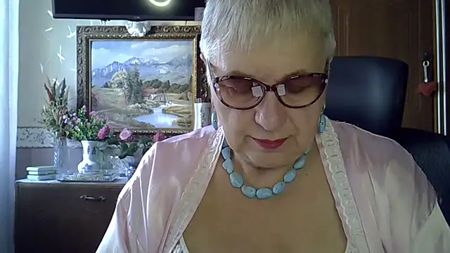 Snapshot of SweetCherry27 chatting on September 14, 2025, 4:44 am SweetCherry27 online show from September 14, 2025, 4:44 am