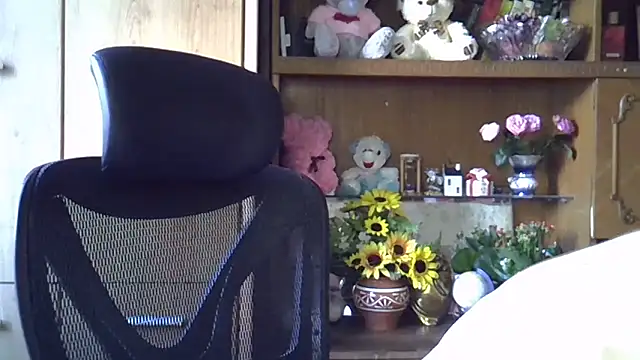 Snapshot of SweetCherry27 chatting on September 17, 2025, 4:47 am SweetCherry27 online show from September 17, 2025, 4:47 am