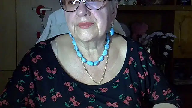 Snapshot of SweetCherry27 chatting on October 8, 2025, 4:37 pm SweetCherry27 online show from October 8, 2025, 4:37 pm