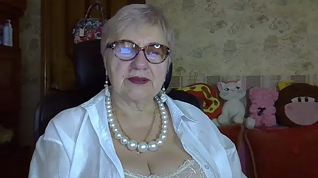 SweetCherry27 online show from December 4, 2025, 5:39 am