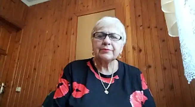 SweetCherry27 online show from June 21, 2026, 5:04 pm