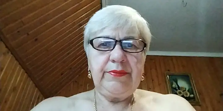 SweetCherry27 online show from June 25, 2026, 2:55 am