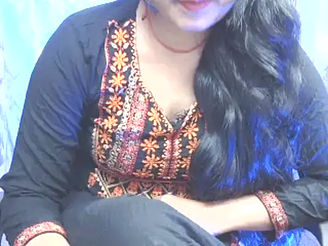 Supriya201 online show from February 10, 2025, 2:37 pm