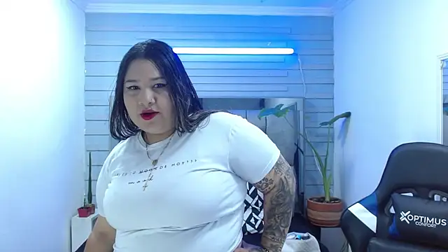evelin zaens online show from June 6, 2026, 3:44 am
