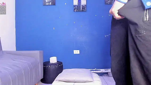 Snapshot of BeMyLover3 chatting on December 19, 2025, 11:45 pm BeMyLover3 online show from December 19, 2025, 11:45 pm