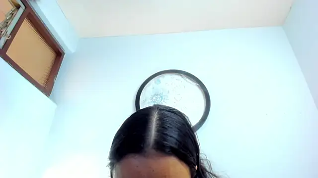 Snapshot of Gabisaenz chatting on February 18, 2025, 3:54 pm Gabisaenz online show from February 18, 2025, 3:54 pm